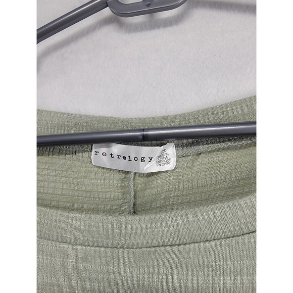 Retr@logy Women's Blouse Top Pullover Army Green Size 2x - Picture 4 of 5